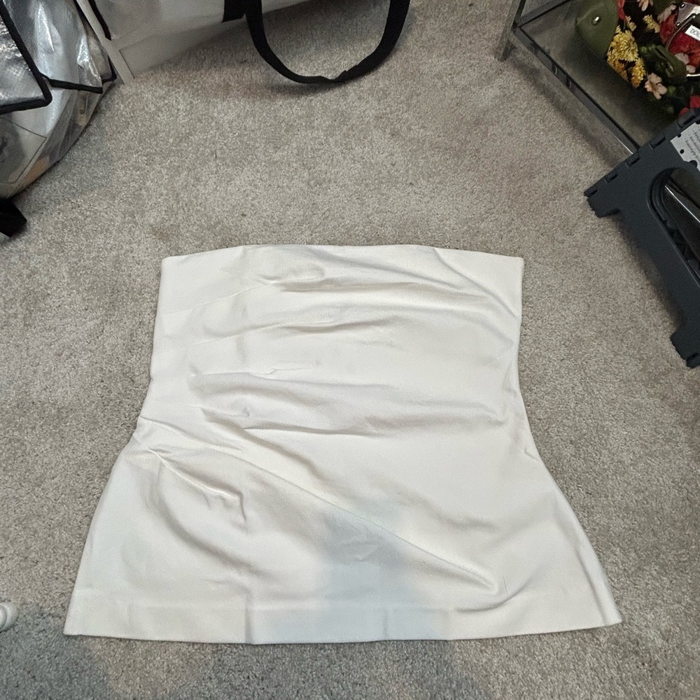 Banana republic white tube top with side draping detail